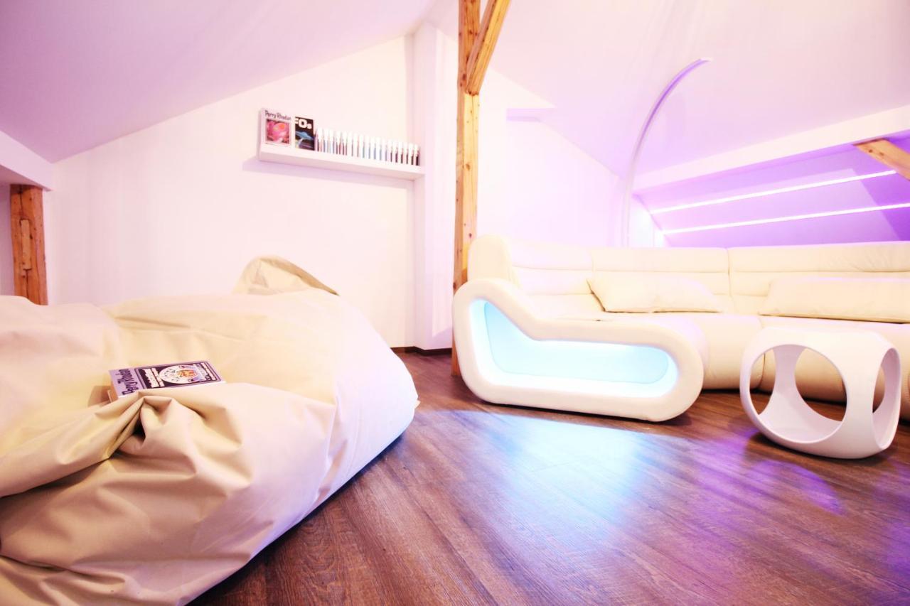 Secret Hideaways Space Loft Wohndesign Auf 2 Etagen L 450M Bis Uni Дуйсбург Екстер'єр фото