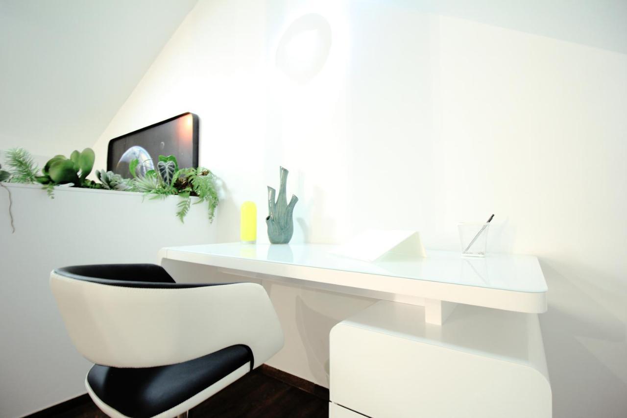 Secret Hideaways Space Loft Wohndesign Auf 2 Etagen L 450M Bis Uni Дуйсбург Екстер'єр фото